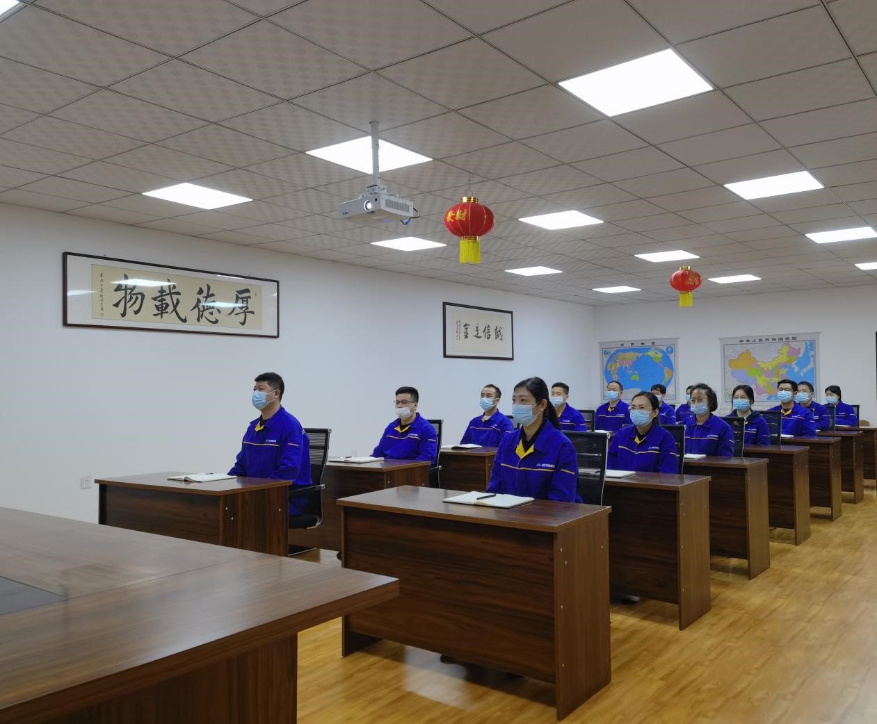 1665970778421095.jpg 33.jpg